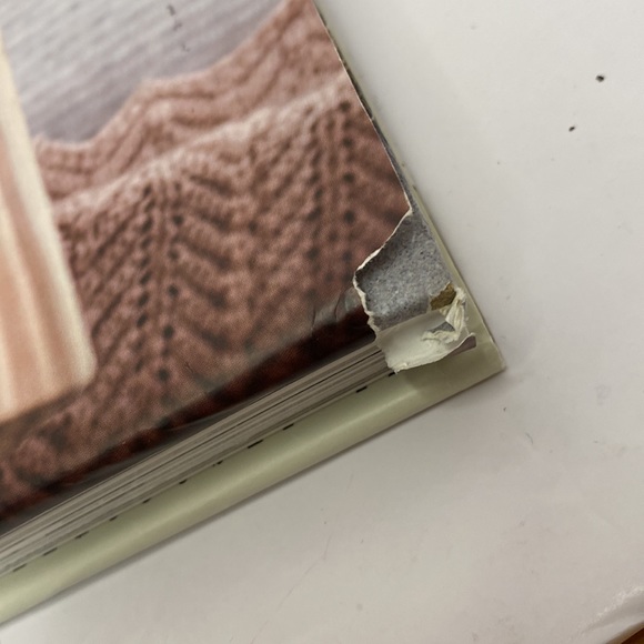 Gwyneth Paltrow IT’S ALL EASY Cookbook First Edition 2016  Hardcover - Picture 11 of 12